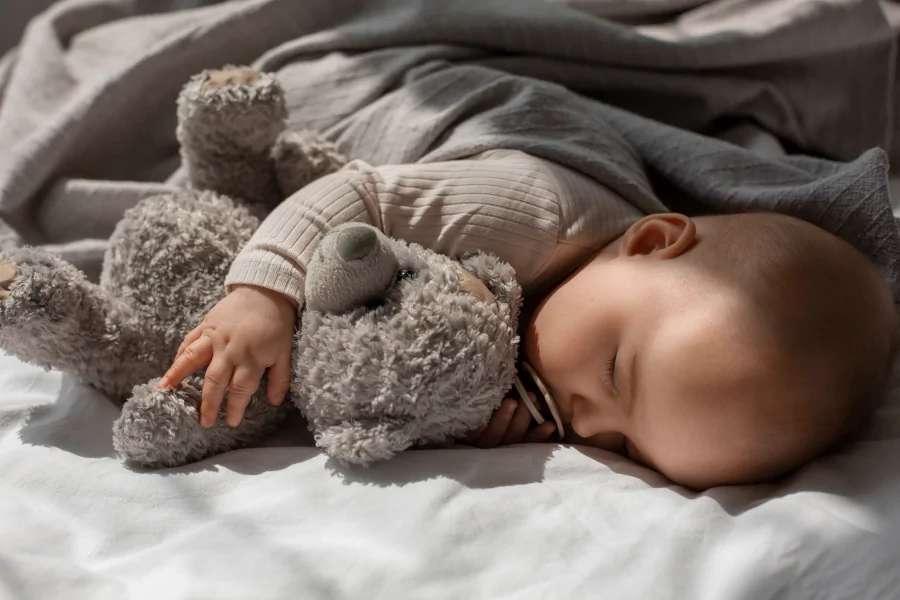 Tips and guidance to help your baby to sleep